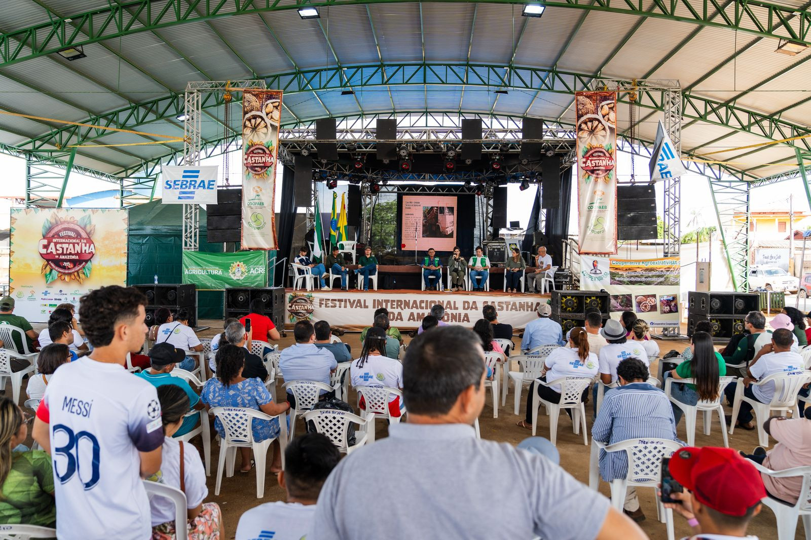Seminário debate agroextrativismo e bioeconomia para fortalecer cadeias produtivas sustentáveis na Amazônia
