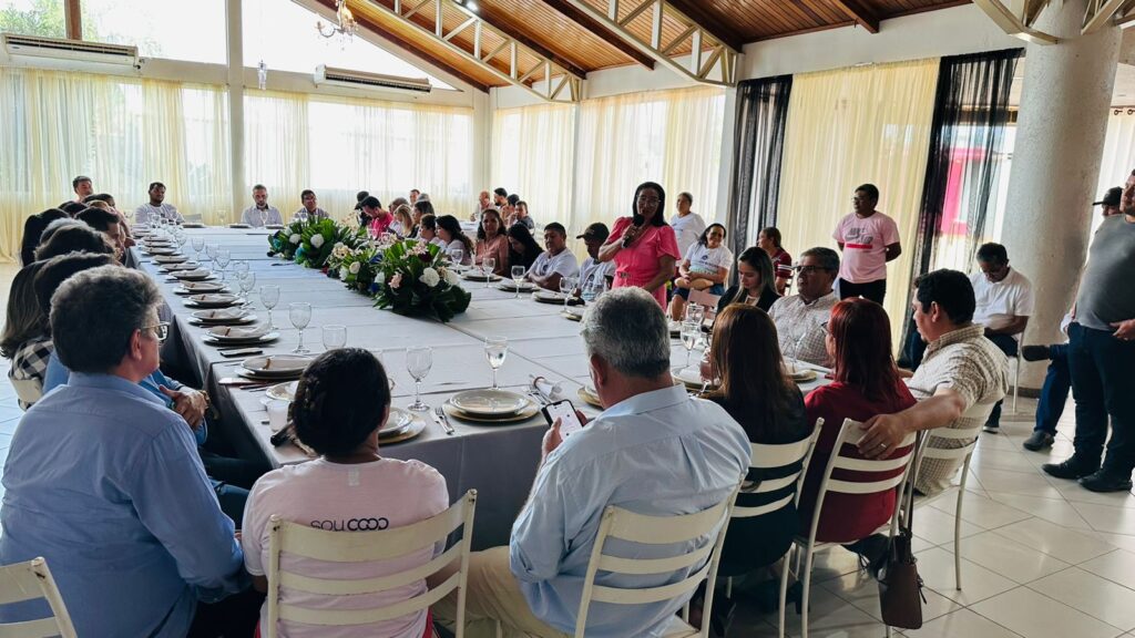 Cooperativas tem encontro com diretoria da Conab para debater melhorias para o setor